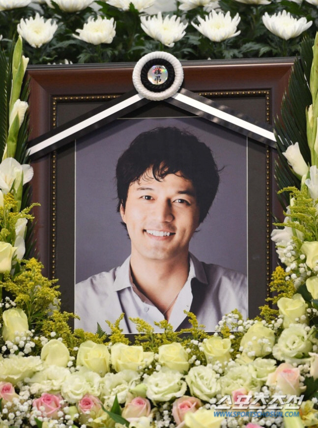 故 <b>김성민</b>, 마약 과오 씻고 5명에 장기기증…오늘(26일) 8주기