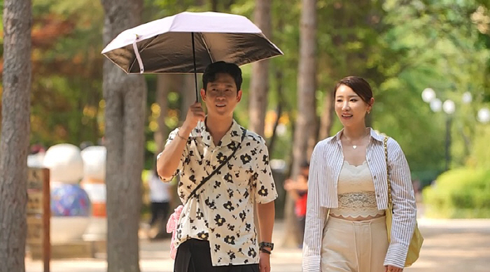<b>천명훈</b>, <b>미스차이나</b> 출신 <b>CEO</b>와 첫 데이트부터 '0교제 1차임'…"오빠 미...