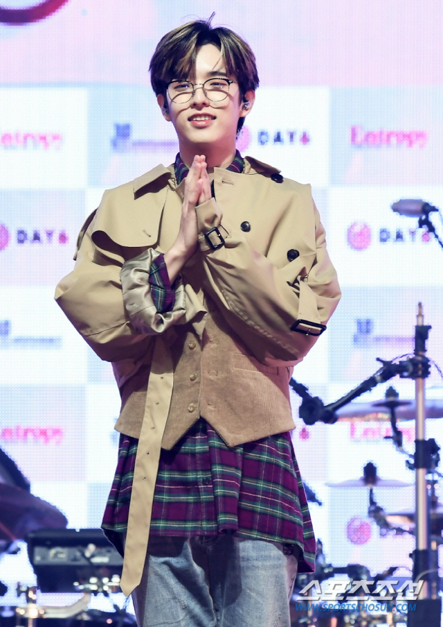 '<b>데이식스</b> 탈퇴' 제이, '비인기 멤버 차별' 서러움 폭로 "한국에서 나였...