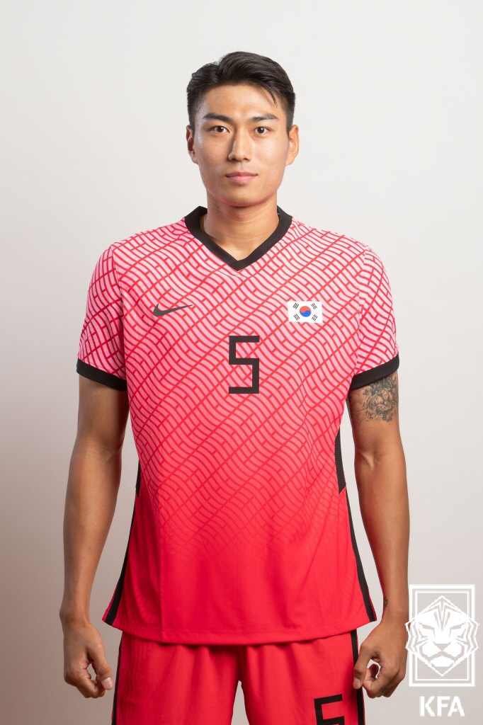[오피셜]장신 센터백 <b>정태욱</b> 잔여시즌 <b>FC서울 임대</b>, 등번호 18번…"내가...