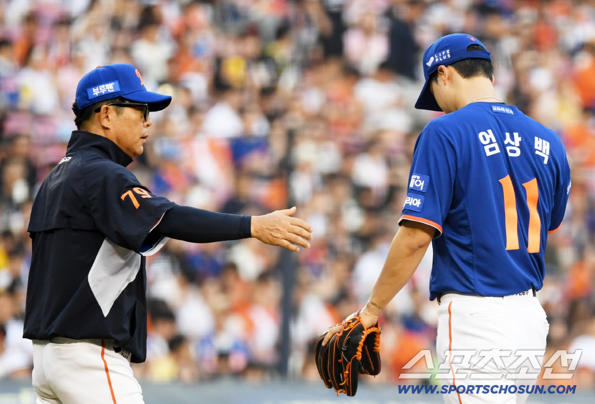 [포토] <b>엄상백</b> '오늘도 <b>부진</b>'