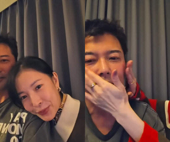 <b>전현무</b>, <b>보아</b> 신곡 배경화면 '<b>빛삭</b>'...'취중 라방' 논란 의식했나