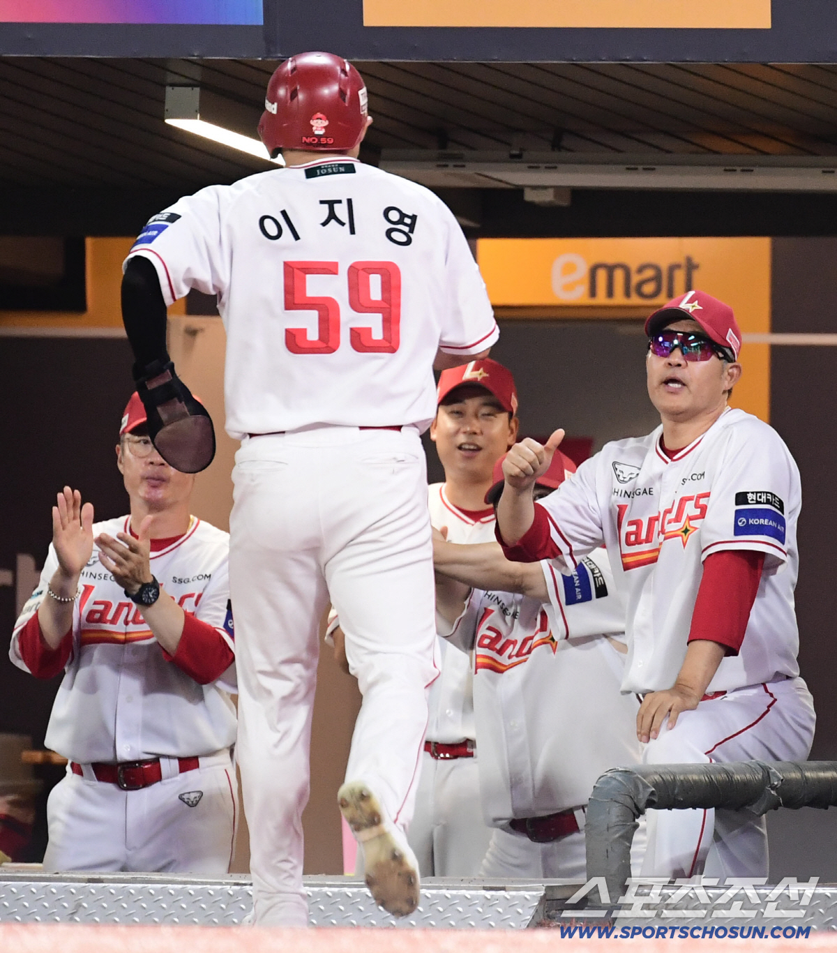 3위 꼭 지킨다! '앤더슨 10승+<b>고명준 홈런</b>포' SSG, 키움 잡고 2연승 행진...