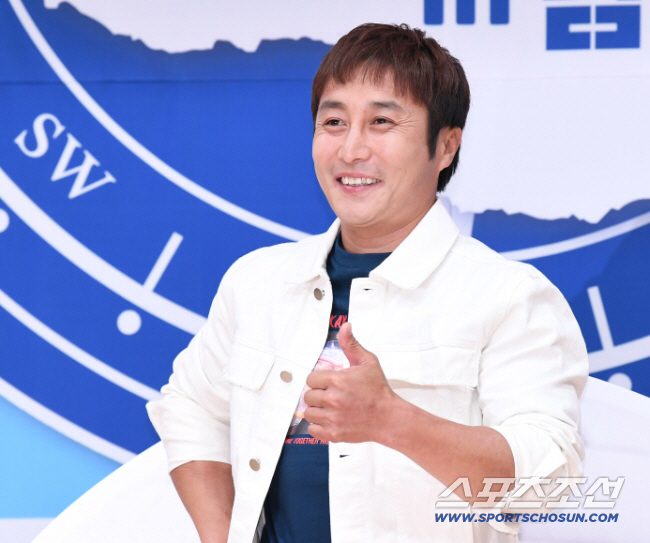 <b>김병만 전처</b> “6억 인출·생명 <b>보험 논란</b> 억울..사과하라”