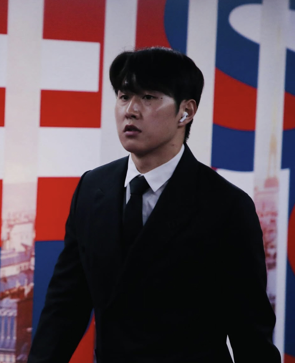 '900억 초대박 EPL행' 기회만 놓쳤다! '韓 최고 재능' <b>이강인</b> 수난시대,...