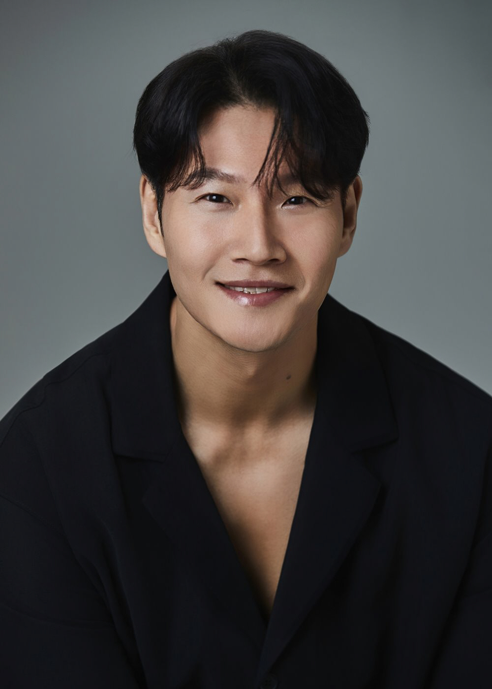 <b>김종국</b>, 아내 정체 직접 입 열었다 "LA 출신 CEO 아냐, 성별빼고 다 가짜...