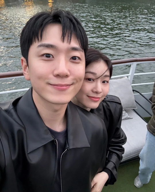 <b>고우림</b>, <b>김연아</b>와 깨 쏟아지는 <b>결혼 생활</b> 자랑 "3년째 신혼 느낌..더 ...