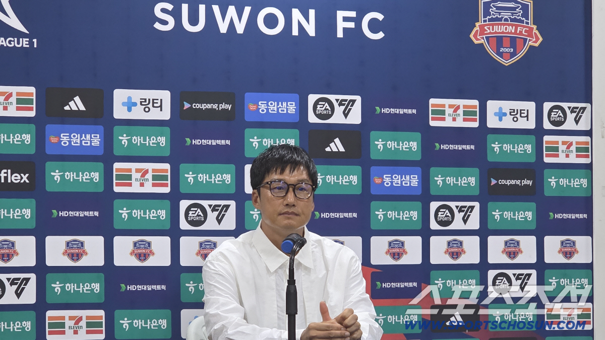'오전10시반 FIFA 징계 소식'→<b>이정효</b> <b>광주</b> <b>감독</b>"A매치 2주간 너무 조용...