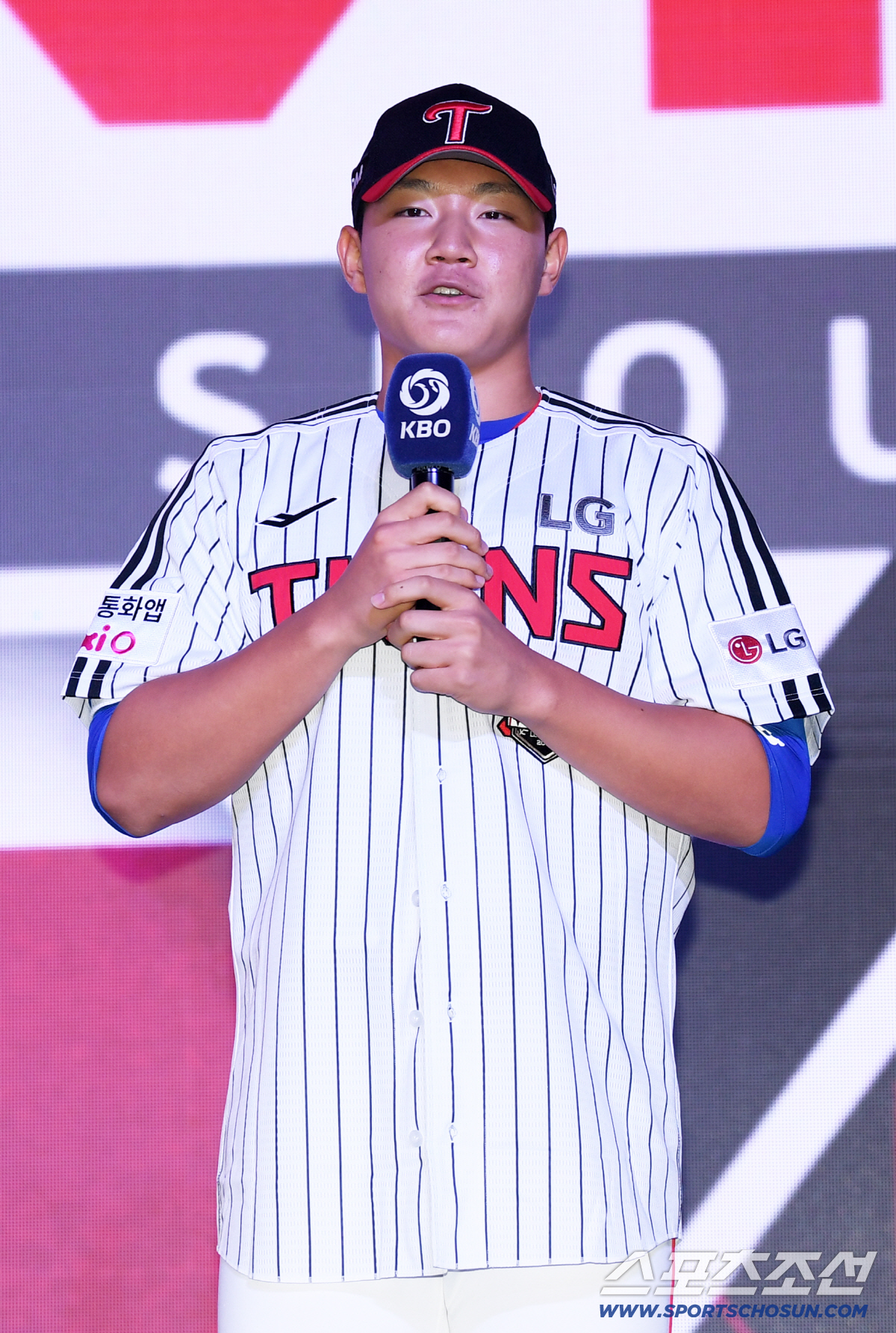 '양우진 거르고 김주오' → 이게 왜 논란인가. <b>두산</b>도 LG도 '최선의 판단...