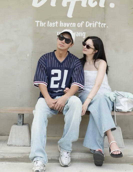 <b>전진</b><b>류이서</b>, 결혼 5년만 기쁜소식 전했다 "이별 위기 있었지만 <b>2세</b>"[S...