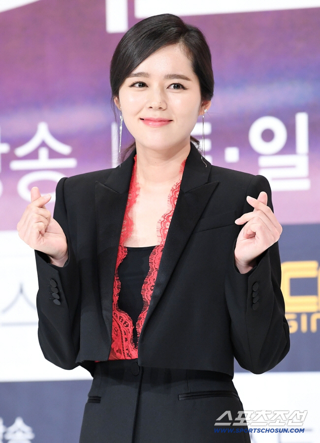 <b>한가인 언니</b>, 얼마나 예쁘길래…형부 코피 터트린 ‘완벽 이상형’ (자...