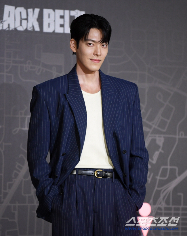 <b>김우빈</b> "<b>비인두암</b> 고통, 상상 초월…통증도 기억 안나" (요정재형)