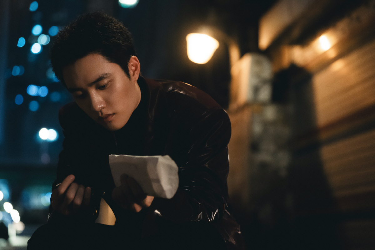 <b>도경수</b> "<b>악역</b> 첫 도전, 고민 많았다"..'<b>조각도시</b>'로 완전 변신