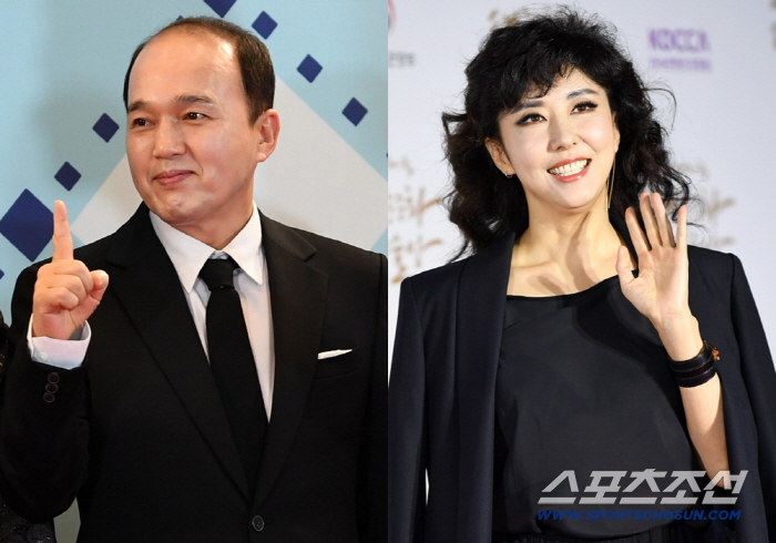 <b>김광규</b>-<b>김완선</b>, 환갑 앞두고 <b>핑크빛</b> 기류…플러팅에 커플 탄생 임박?(라...