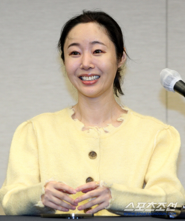 '뉴진스 보낸' <b>민희진</b>, <b>새 아이돌</b> 만든다..오케이 레코즈 비공개 <b>오디션</b>