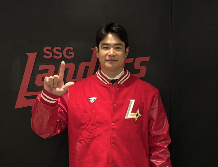 최정 혼자 있어도 무서운데, <b>김재환</b>까지 터지면...<b>SSG</b> 초강수, 홈런 군단...