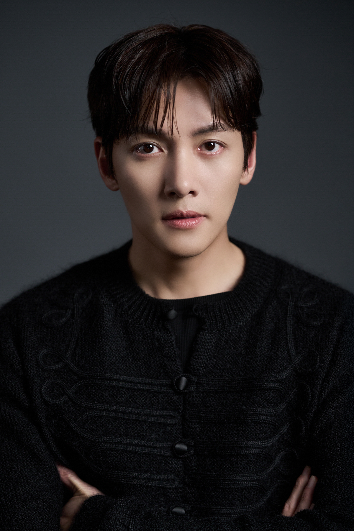 [<b>인터뷰</b>] '<b>조각도시</b>' <b>지창욱</b> "5일 연속 난투극 촬영에 역대급 몸살..다...