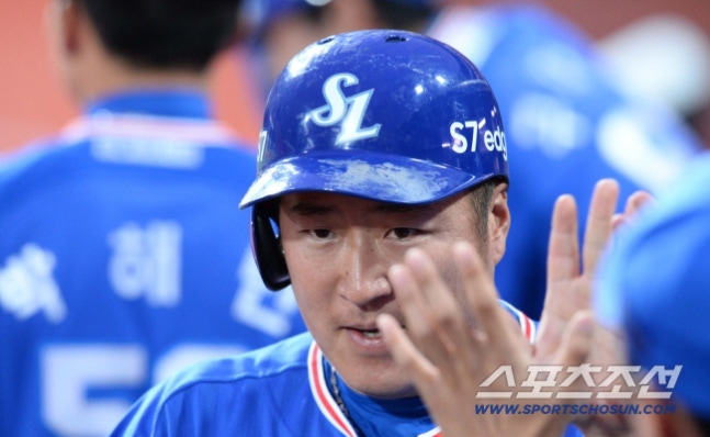 '15억도 무용지물' 최형우 새삼 놀랍다…'은퇴 아니면 찬바람' 베테랑들의 추운 겨울