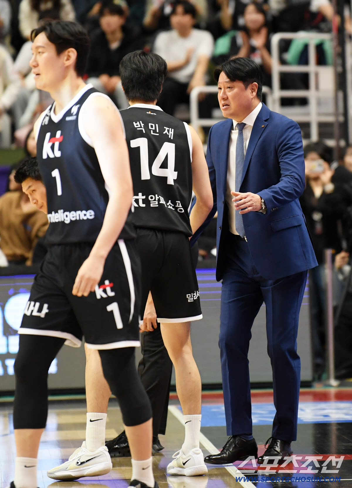 문경은 감독의 작전 지시