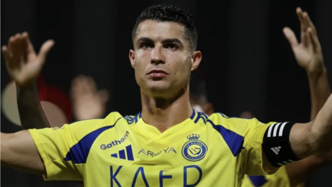 호날두 옆에서 뛰어서 이러나, '메시-손흥민 무시' 역대급 망언 재조명 "사우디, MLS와 비교 불가, 격차 너무 커"