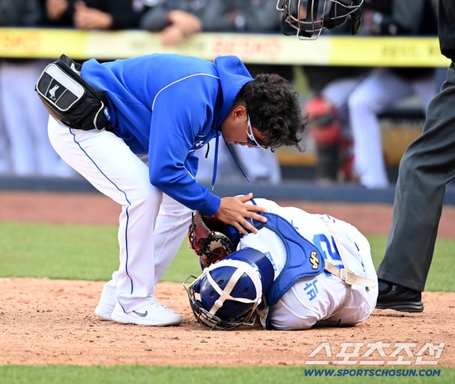 [속보]충격! 하루에 둘이 골절이라니… 박진우 쇄골골절→시즌아웃, 이성규 안면골절, 끊이지 않는 부상 악몽,