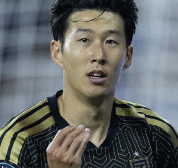 "불필요하고 무례한 행동" 득점 폭격 손흥민 날벼락, 세리머니 한 번에 멕시코 비난 세례..."팬들과 언쟁"