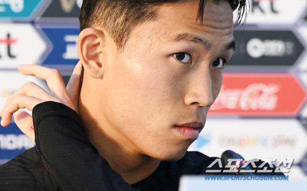 [오피셜] '깜짝 공식발표' 韓 아시안게임 득점왕 정우영, 분데스 최초 여성 감독 지도받는다...'14G 2승' 베를린 역대급 파격 결단