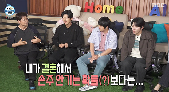 <b>전현무</b>, 결혼 대신 선택한 효도 "손주 보다 <b>유기견 입양</b>이 낫다"