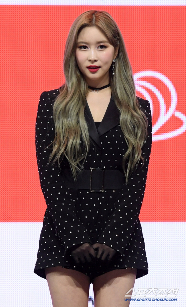 우주소녀 <b>다영</b>, 父 <b>빚</b> 때문에 고시원 생활 "이혼 후 母 홀로 날 키워"