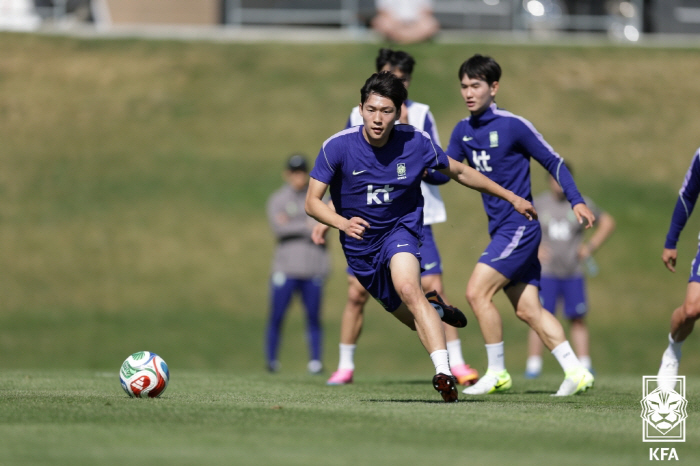 손흥민→이강인…韓 <b>축구</b> 월드컵 '황금 막내' 계보, 이번엔 <b>배준호</b> "증...