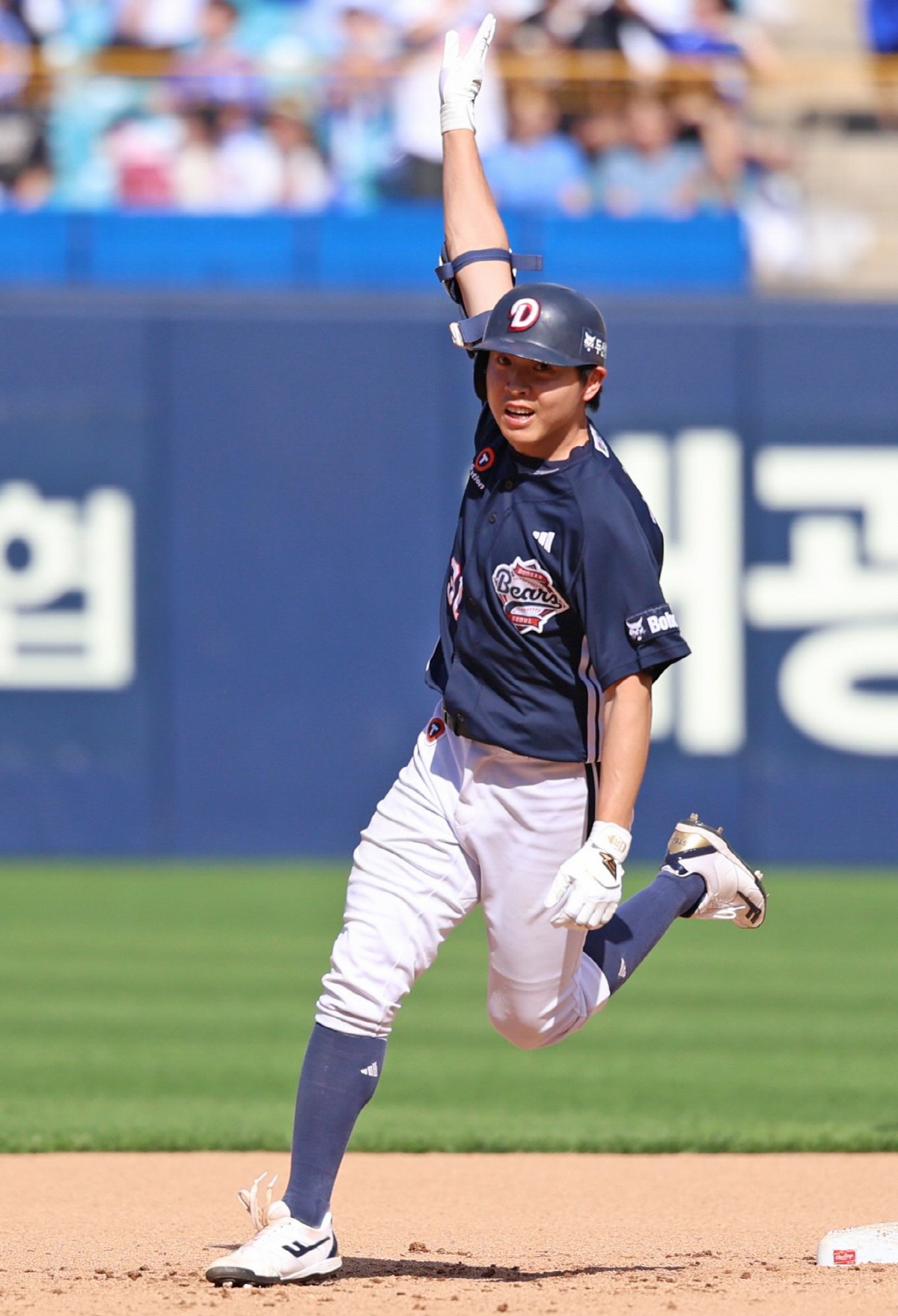 '이틀 연속 드라마 썼다' 두산, 또 역전 만루포 승리… 삼성 '4사구 10개'로 자멸[대구 리뷰]