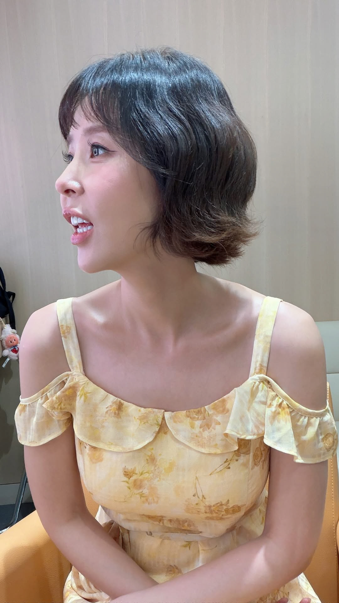 코요태 신지 SNS 근황, 42.9kg까지 빠진 쇄골 라인과 화이트 드레스 자태