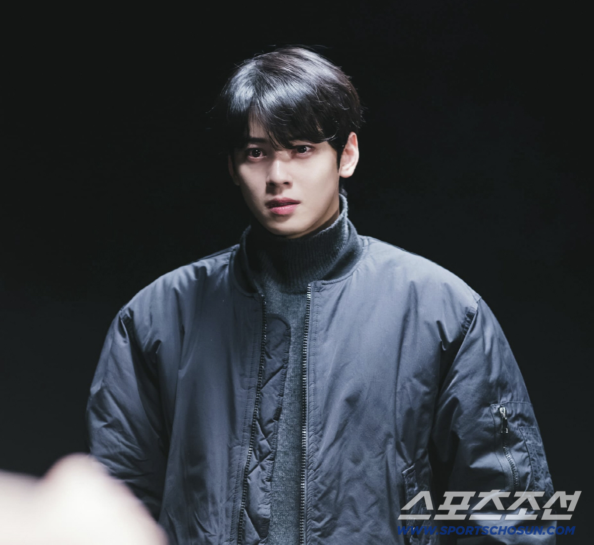 [청룡랭킹] '2025년 하반기 1위' 차은우, 팬들의 뜨거운 사랑과 응원 속...