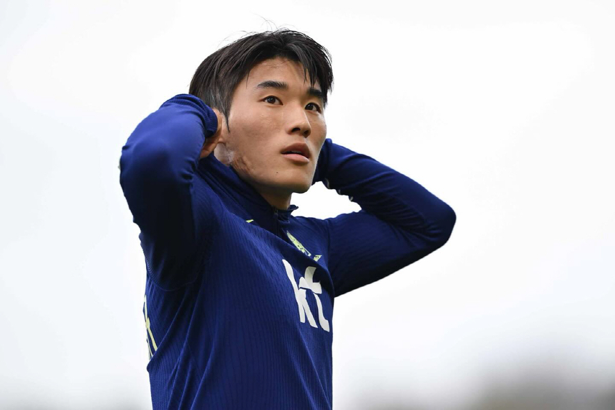 한국 축구 대형 경사 예고! 이강인 대신 손흥민처럼 EPL 스타? '韓 초신성' 김민수, "차기 시즌 1부 승격 후보, 영입 관심"