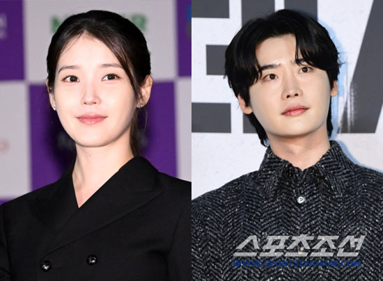"목격담 뚝!"...아이유♥이종석, 결별 공식화 전부터 쏟아졌던 '징후들...