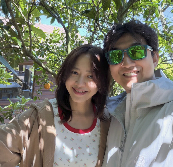 '깜짝 <b>재혼</b>' 강성연<b>장민욱</b> "<b>의사</b>와 환자 보호자로 처음 만나" 최초 공...