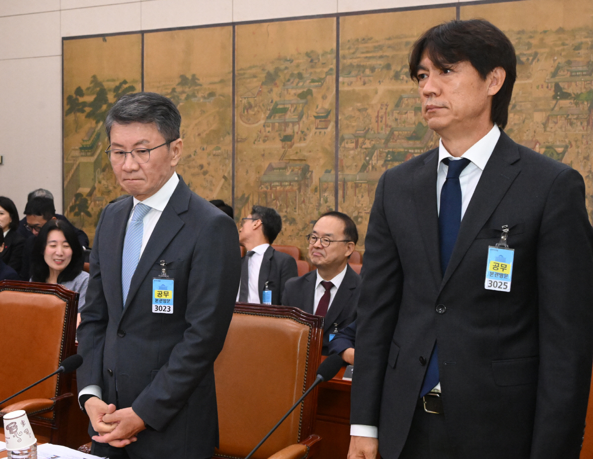 이재정 문체위원장 "축구대표팀 성적 부진 따지는 자리 아냐...미래를 위...