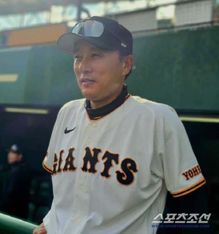 "<b>요미우리</b> <b>이승엽</b> <b>코치</b>, 갑자기 통역이 사라졌다" 대체 무슨 일이?
