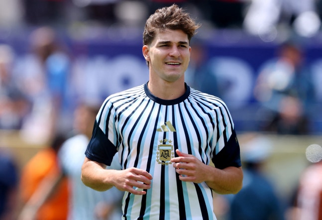 Soccer Football - FIFA World Cup 2026 - Final - Spain v Argentina - New York/New Jersey Stadium, East Rutherford, New Jersey, U.S. - July 19, 2026 Argentina's Julian Alvarez during the warm up before the match IMAGN IMAGES via Reuters/Vincent Carchietta