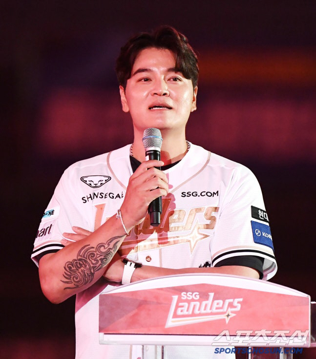 "사망 시 처자식 몫"...'연봉 1900억' <b>추신수</b>, 죽을 때까지 받는 '연 3억...