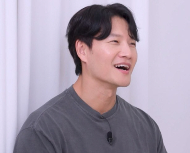 <b>김종국</b>, 알고보니 전설의 '<b>5만 전자</b>' <b>주주</b>…최고민수 '442 투자 전법'에...