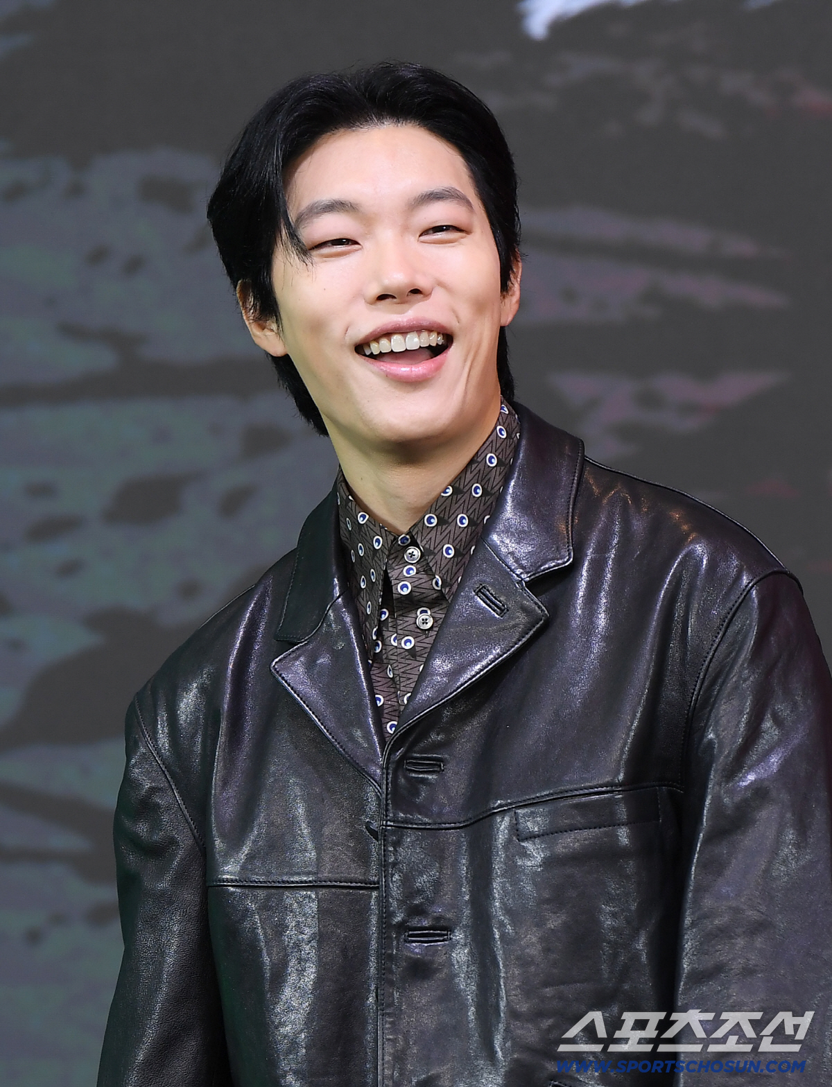 [포토] <b>들쥐 류준열</b>, 1인 2역 열연