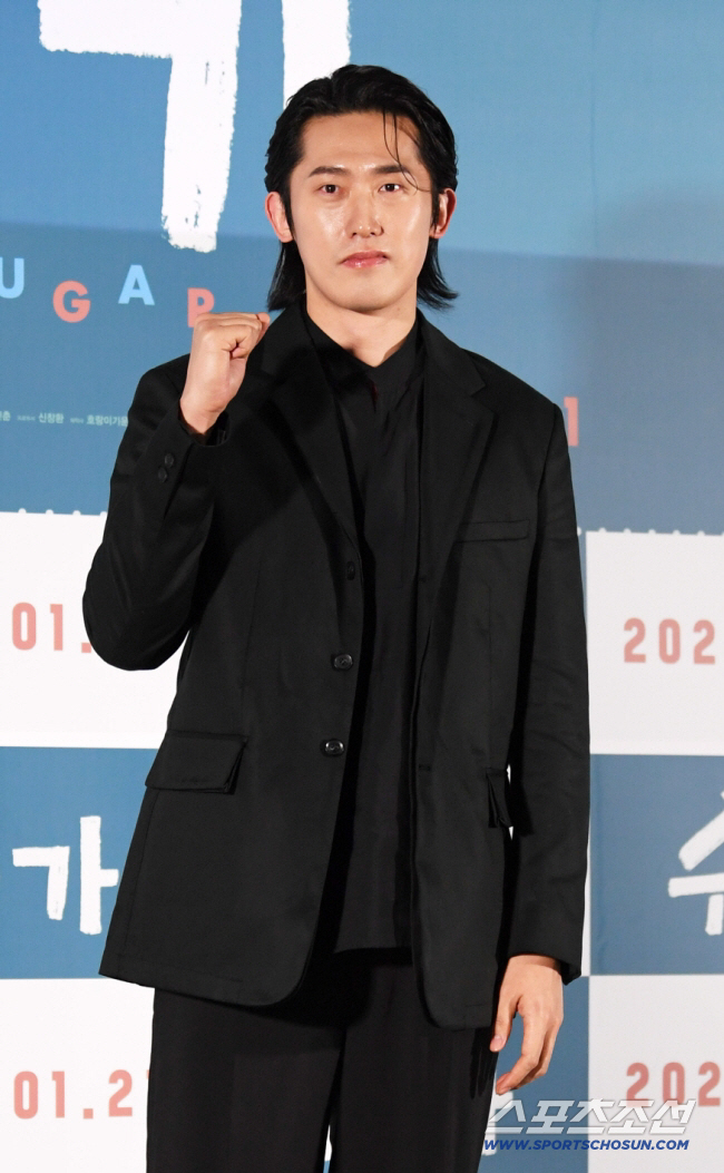 단국대 법학과 자퇴후 <b>한예종 입학</b>..<b>민진웅</b>, 청운대 연극영화과 교수됐...