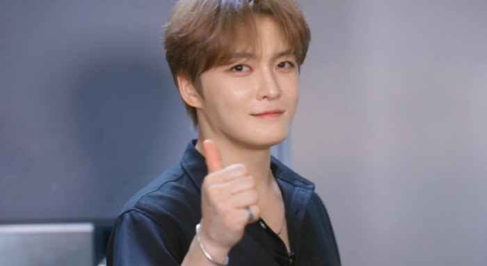 <b>김재중</b>, 집 안 엘베 갖춘 <b>도쿄 대저택</b> 살아도...'마트 세일' 찾아다니는...