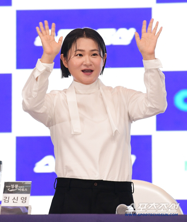 <b>김신영</b>, 잘나가던 중 3개월 라디오 <b>하차</b>…"스스로 점검하고 돌아올 것"