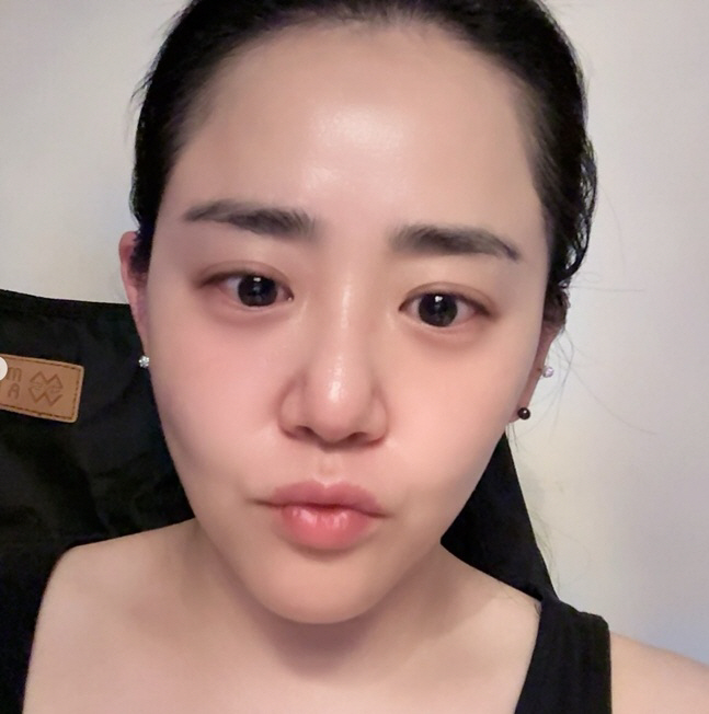 '<b>정평</b>' 문근영, 결혼하자마자 민낯 공개했다...물오른 미모 "오늘만 같...