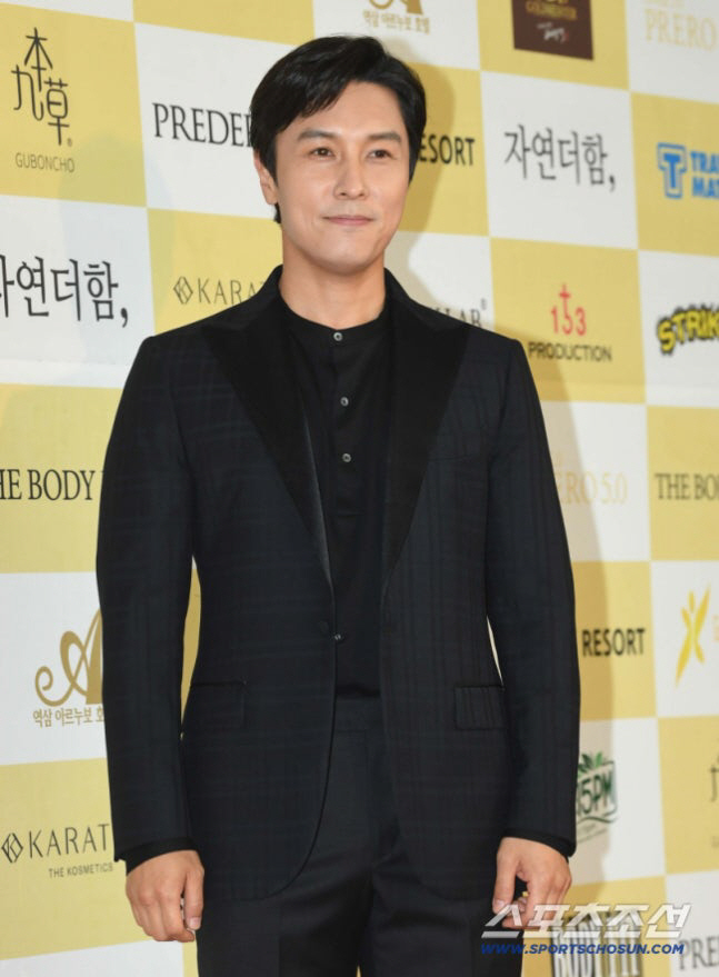 박위 KTX 논란과 관련해 SNS에 입장을 밝힌 김동완