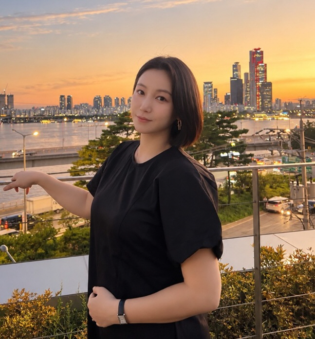 39세 <b>김옥빈</b>, 깜짝 <b>임신 발표</b>...비공개 결혼 10개월만에 "말띠 아이 엄마...