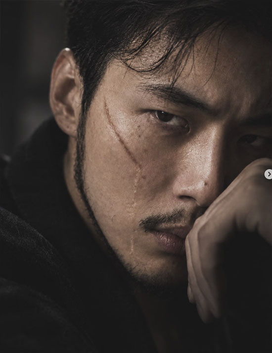Ji Soo Takes His First Villain Role in the Philippines, 5 Years After Korea Departure