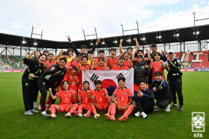 FIFA "대한민국의 놀라운 승리!" 박윤정호, 강호 아르헨 꺾고 12년만의 ...